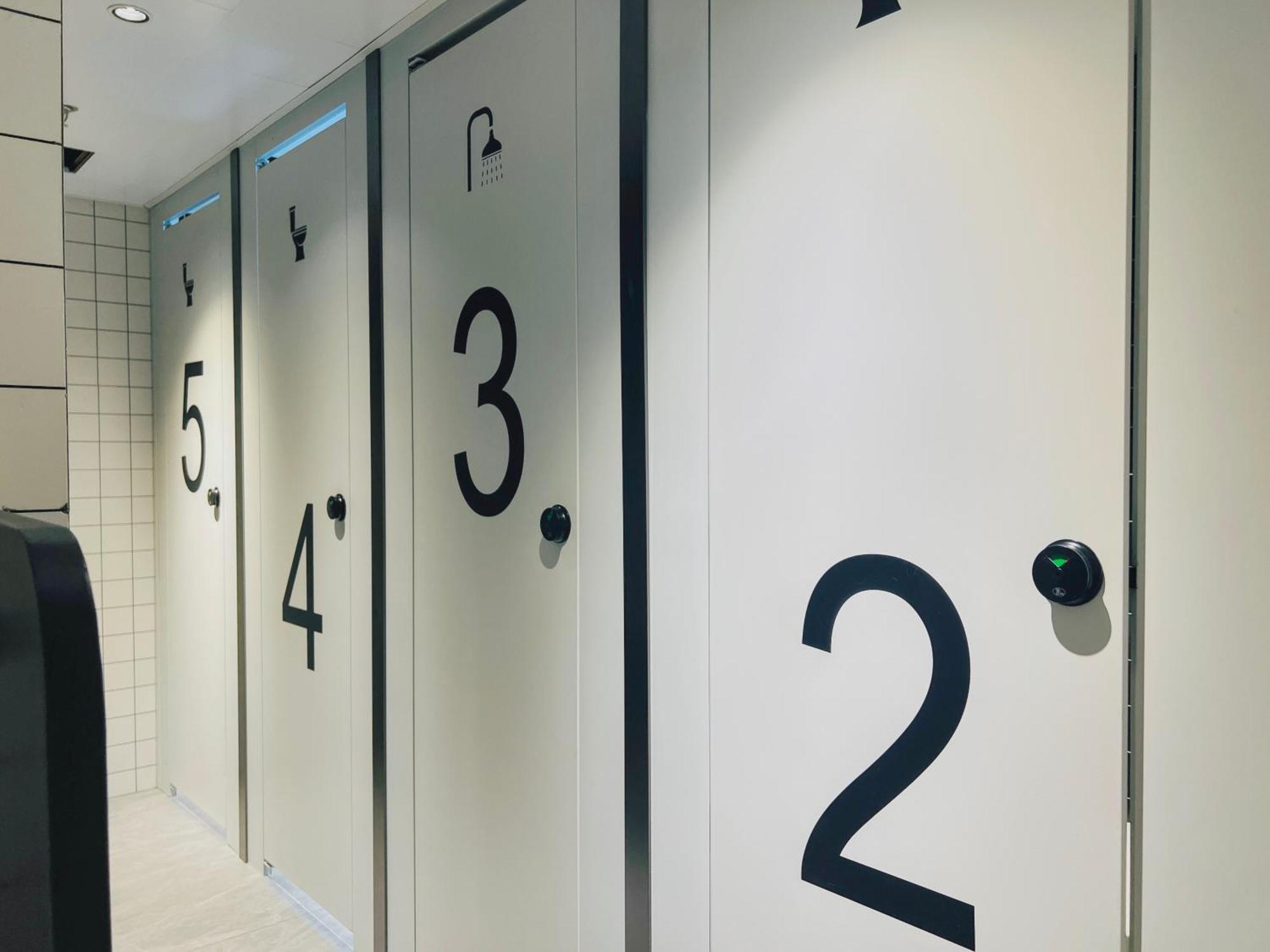 Dayin Garden Hotel -Near People'S Square & Nanjing Road-Large Social Area -Bar -Cafe -Gym -Free Laundry Luggage Storage -24H Front Desk-English Service Shanghai Exterior photo