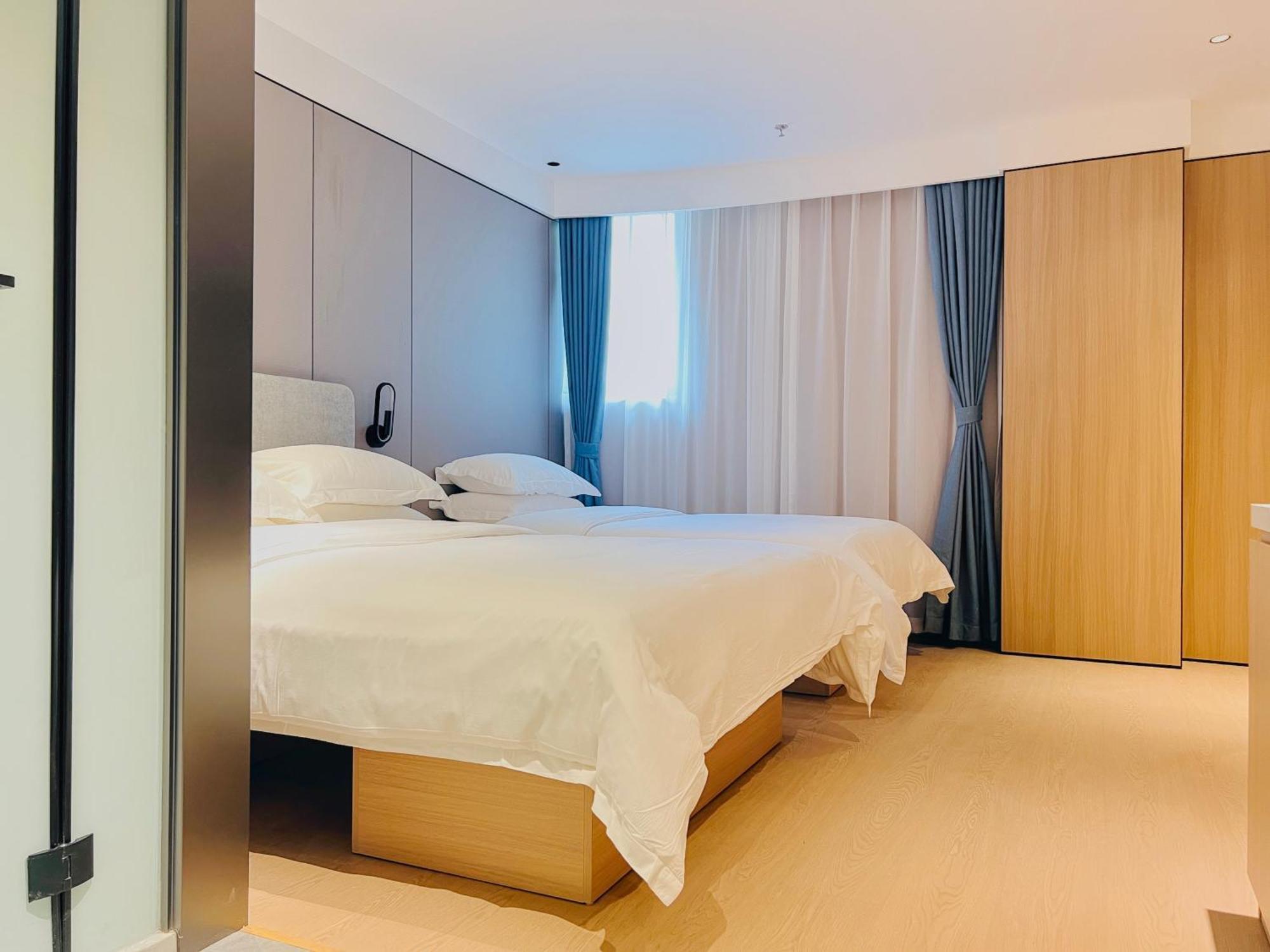Dayin Garden Hotel -Near People'S Square & Nanjing Road-Large Social Area -Bar -Cafe -Gym -Free Laundry Luggage Storage -24H Front Desk-English Service Shanghai Exterior photo