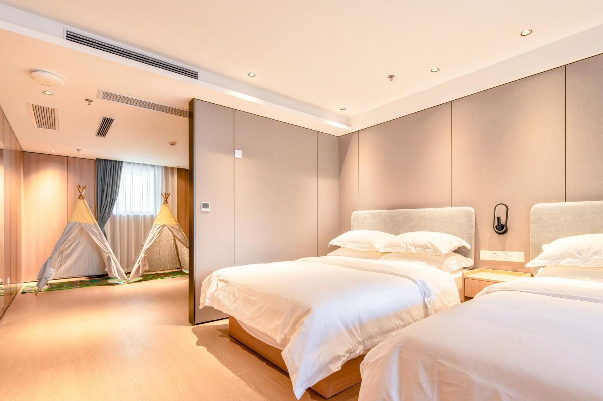 Dayin Garden Hotel -Near People'S Square & Nanjing Road-Large Social Area -Bar -Cafe -Gym -Free Laundry Luggage Storage -24H Front Desk-English Service Shanghai Exterior photo